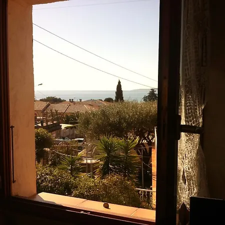 Semesterbostad Maison De Village A 50 M De La Plage Roquebrune-sur Argens